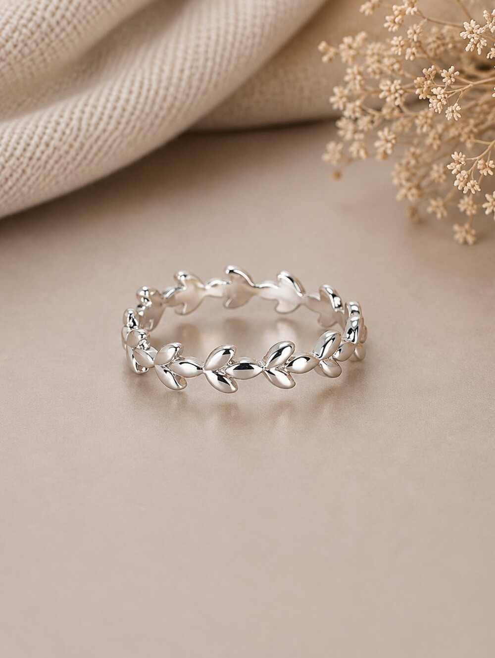 Silver Leaf Ring